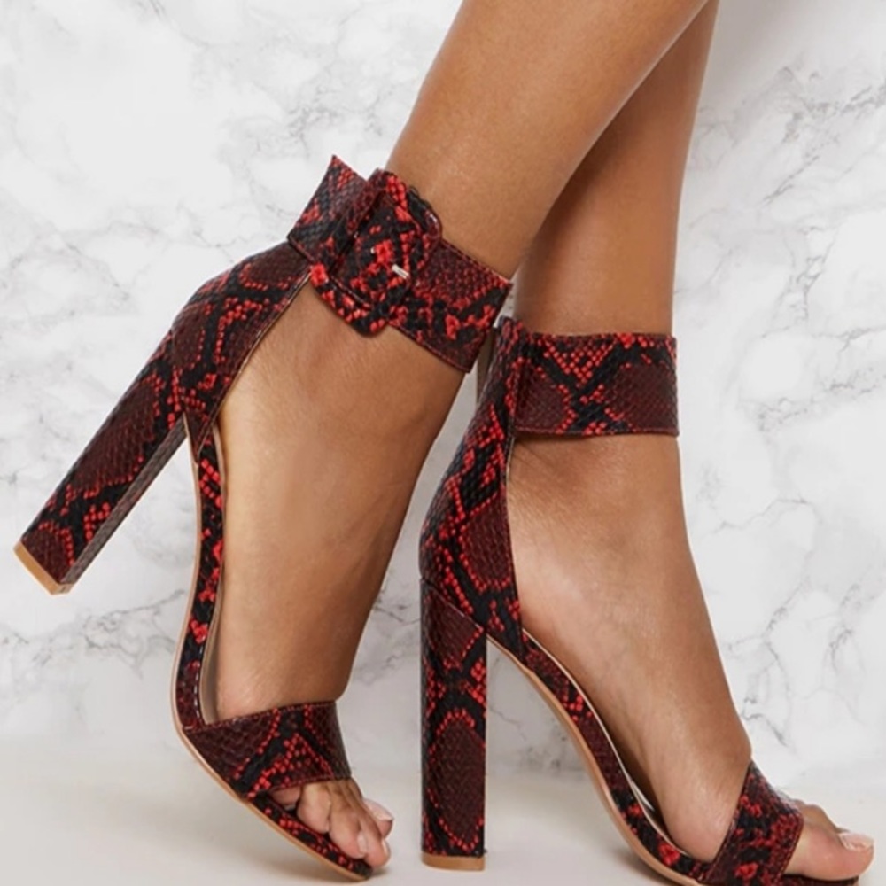 Pretty Little Thing Heels Sexy & Sassy! 🔥